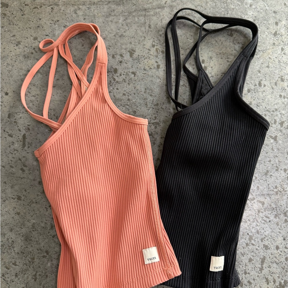 Vuori Rib Cop Tank in Coral and Black